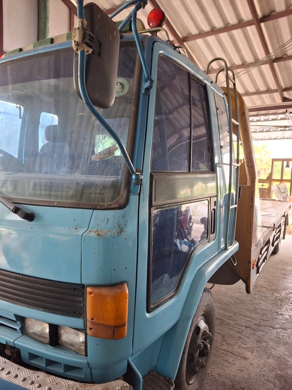 รถตีดิน พร้อมเทลเลอร์ 6 ล้อ