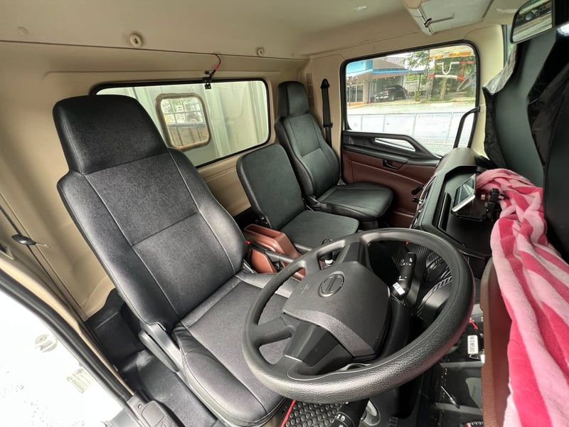 HINO FC 175แรงม้า รถบรรทุก 6ล้อ กระบะคอกสูง ปี2020 เลขไมล์ 72,032 กม.