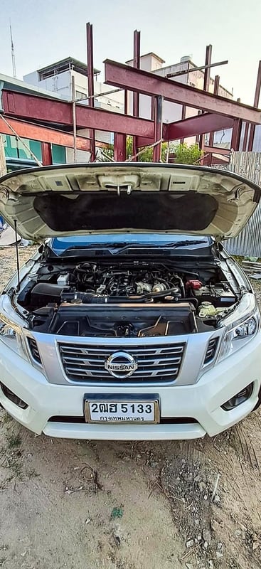 NISSAN NAVARA 2 ประตู ขาวอวบ ทรงอย่างแบด