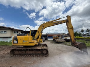 รถ อยู่อำเภอบ้านแพ้ว ใช้งานปกติ เดิมโรงงาน