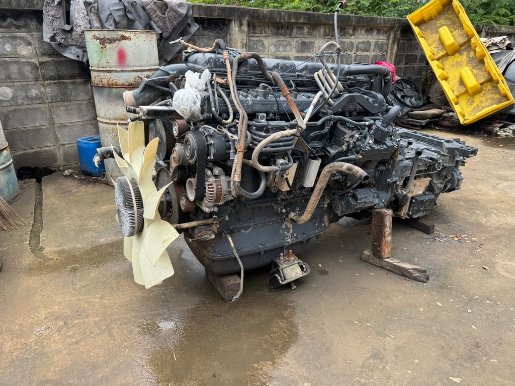 ขายเครื่อง เกียร์ กล่อง  scania p360 DC13 ยกลงวิ่ง200,000 ปี63 รถไทย ขาย 270,000