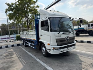 HINO FC 210แรงม้า รถบรรทุก 6ล้อ กระบะเหล็ก ปี2022 HINO FC 210แรงม้า รถบรรทุก 6ล้อ กระบะเหล็ก ปี2022