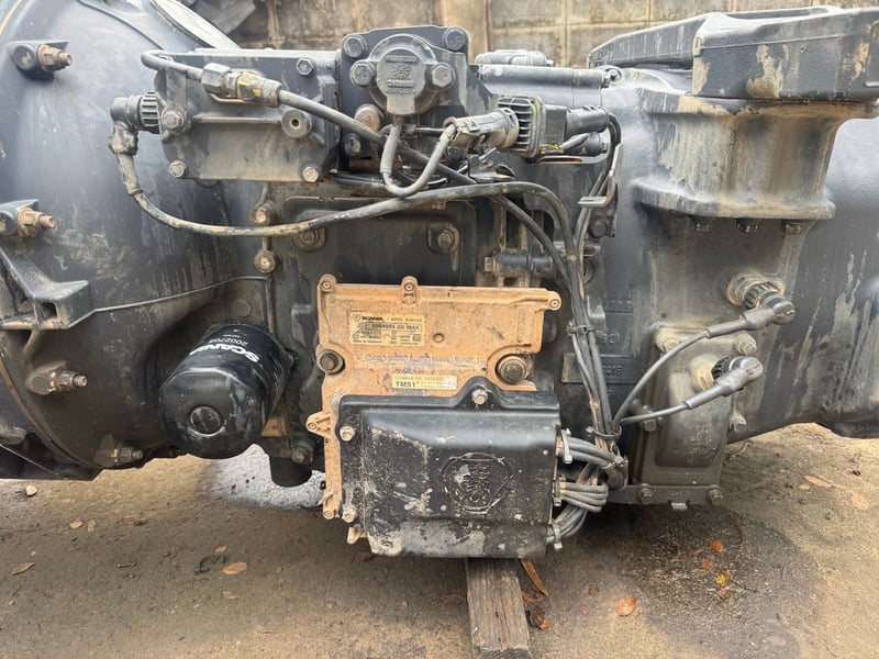 ขายเครื่อง เกียร์ กล่อง  scania p360 DC13 ยกลงวิ่ง200,000 ปี63 รถไทย ขาย 270,000