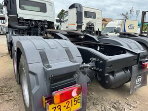 UD quester escots ปี 2024 ราคาดีที่สุด 2 เพลา เกียร์escots กึ่งอัตโนมัติ เครื่อง GH11 390แรง พวงมาลัยดีไซน์ใหม่ 4 ก้าน UD quester escots ปี 2024 ราคาดีที่สุด 2 เพลา เกียร์escots กึ่งอัตโนมัติ เครื่อง GH11 390แรง พวงมาลัยดีไซน์ใหม่ 4 ก้าน