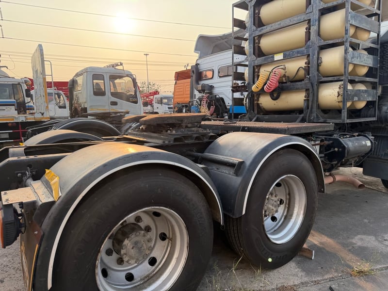 HINO FM 260แรงม้า รถบรรทุก 10ล้อ หัวลาก เฉพาะหัว ปี2012