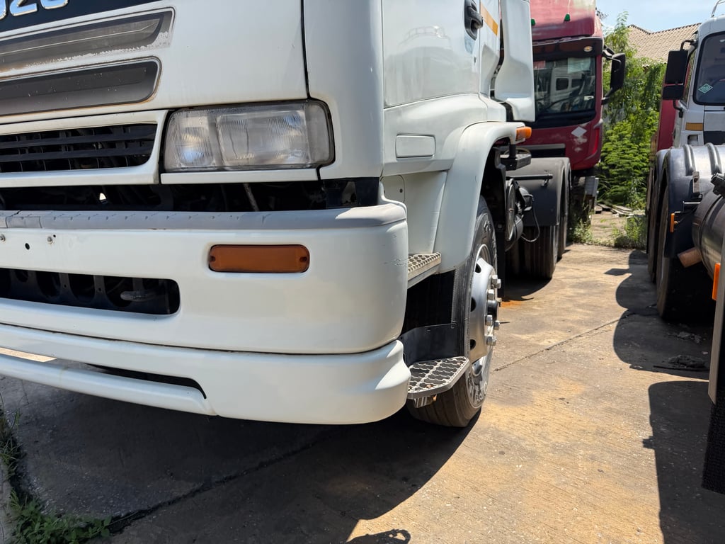 ISUZU GXZ 320แรงม้า รถบรรทุก หัวลาก 10ล้อ หัวลาก เฉพาะหัว ISUZU GXZ 320แรงม้า รถบรรทุก หัวลาก 10ล้อ หัวลาก เฉพาะหัว