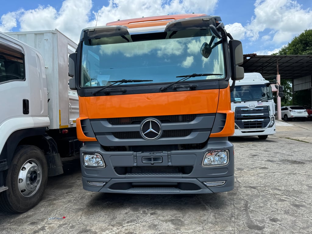 MERCEDES BENZ 2644LS 435แรงม้า รถบรรทุก 10ล้อ หัวลาก เฉพาะหัว ปี2020