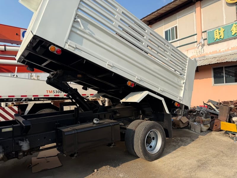 6ล้อดั้มFRR210 ปี61  ช่วงล่างพิเศษ FTR  กระบะSMM