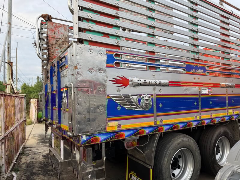 HINO FL 212แรงม้า รถบรรทุก 10ล้อ กระบะคอกสูง ปี2015