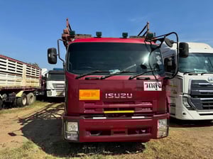 ISUZU FTR 240แรงม้า รถบรรทุก 6ล้อ ขนรถ ปี2014