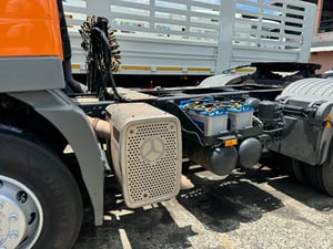 Mercedes-benz Actros 435 hpลองไปขับมาแล้ว อย่างกับรถเก๋ง นิ่มเงียบ แรงดี เกียร์ฉลาด Discเบรกหน้าหลัง วิ่งมา200000