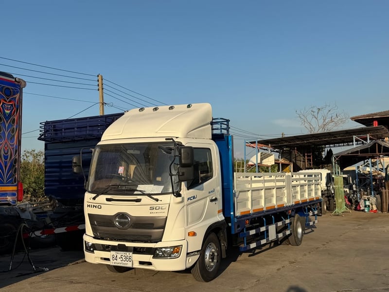 HINO FC 210แรงม้า รถบรรทุก 6ล้อ กระบะเหล็ก ปี2022
