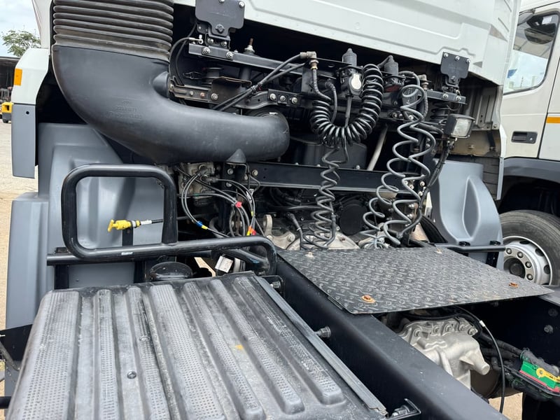 UD quester escots ปี 2024 ราคาดีที่สุด 2 เพลา เกียร์escots กึ่งอัตโนมัติ เครื่อง GH11 390แรง