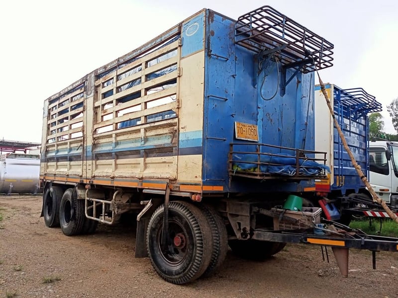 หางสามเพลาไม่ดั้ม ยาวพิเศษ 7 เมตร