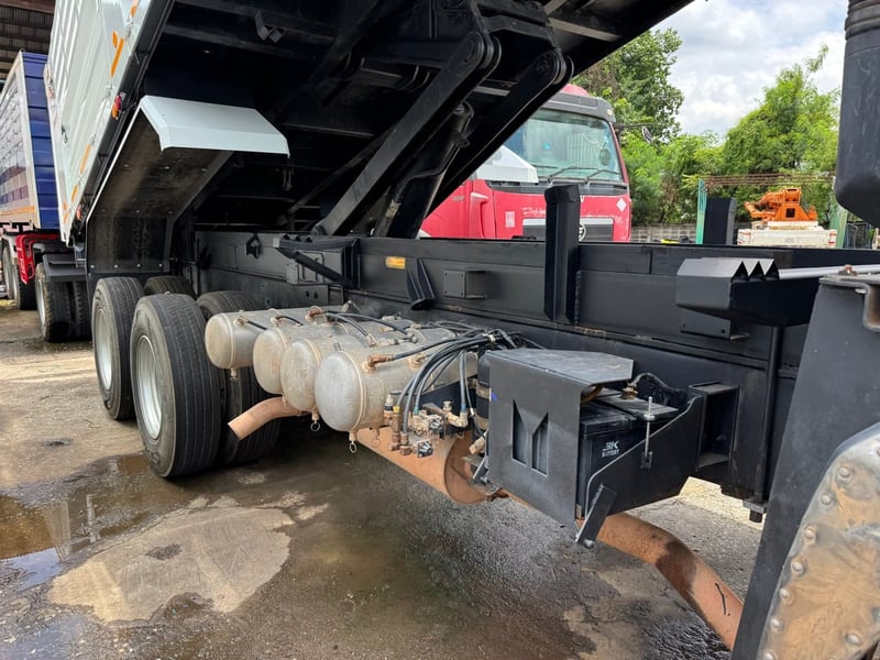 FXZ360 ปี60 กระบะดั้มอู่ phoenix999  กระบะเพิ่งขึ้นใหม่ น้ำหนักรถ 11500 วิ่ง300,000 จัดได้เต็ม 1.75 ล้าน อู่ช่างหน่อง เอเชีย กม.9