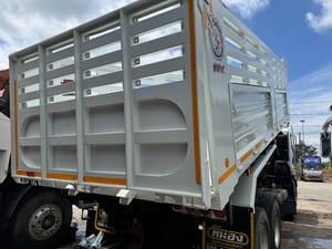 FXZ360 ปี60 กระบะดั้มอู่ phoenix999  กระบะเพิ่งขึ้นใหม่ น้ำหนักรถ 11500 วิ่ง300,000 จัดได้เต็ม 1.75 ล้าน อู่ช่างหน่อง เอเชีย กม.9