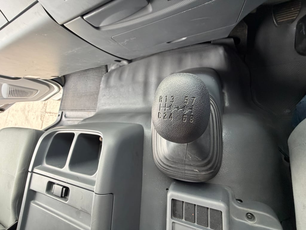 Isuzu GXZ360 ปี67 MT วิ่งไม่ถึงแสน  1.95 ล้าน