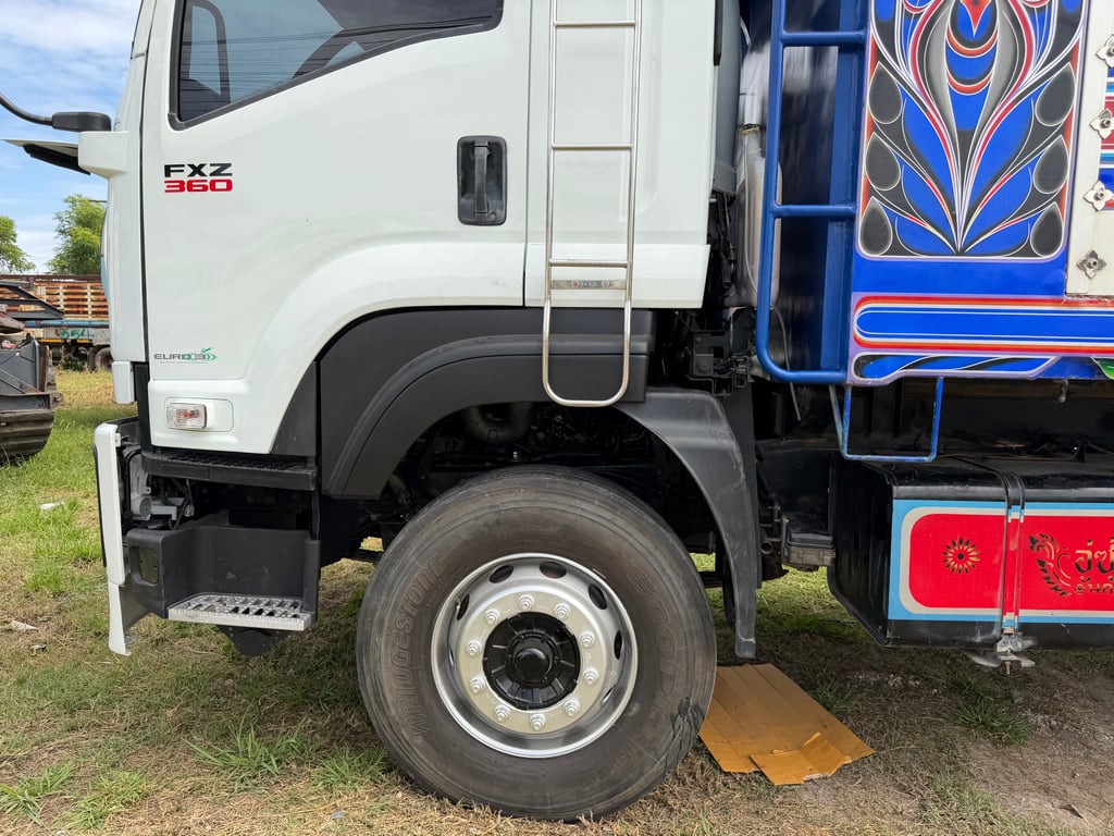 FXZ360 10น็อต ท่อทอง ปี62 กระบะซุ่นชัย ชุดใหญ่ สวยๆ วิ่ง 500,000 แม่เดี่ยว มีระบบลากพ่วง