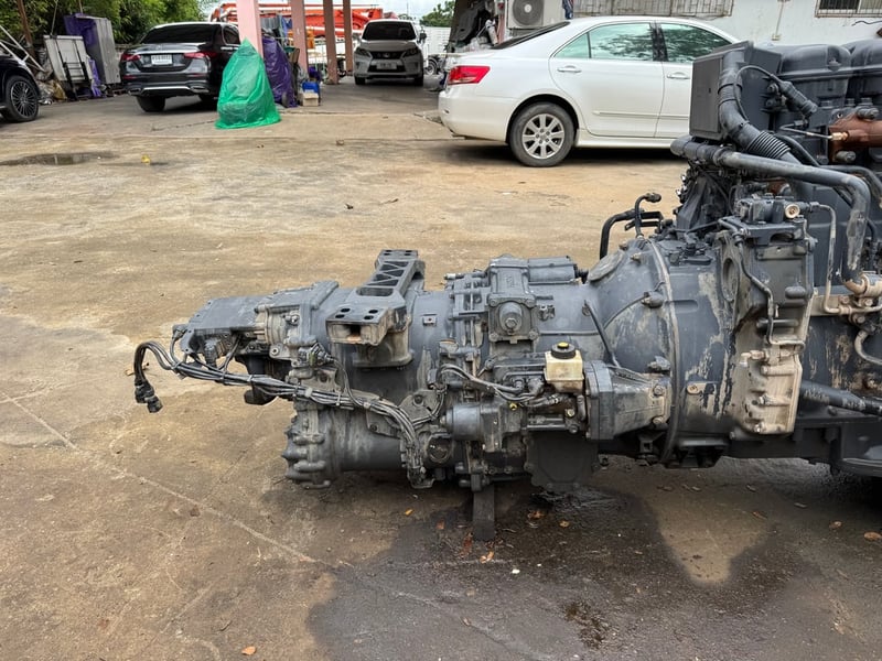 ขายเครื่อง เกียร์ กล่อง  scania p360 DC13 ยกลงวิ่ง200,000 ปี63 รถไทย ขาย 270,000