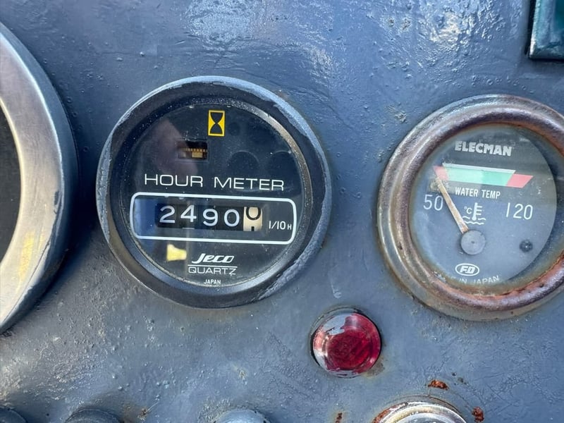 Marooka MTS-4000 รถประเภทนี้เรียกว่า Rubber Clawer carrier ไปถึงทุกที่ รถรุ่นที่ถ้าออกใหม่จะอยู่ประมาณ$500,000 เหรียญสหรัฐ มาพร้อมกับเครื่อง CAT 6T 425แรง Super Heavy Duty ติดเครน TADANO 3-200 มีเครื่องแยก Marooka MTS-4000 รถประเภทนี้เรียกว่า Rubber Clawer carrier ไปถึงทุกที่ รถรุ่นที่ถ้าออกใหม่จะอยู่ประมาณ$500,000 เหรียญสหรัฐ มาพร้อมกับเครื่อง CAT 6T 425แรง Super Heavy Duty ติดเครน TADANO 3-200 มีเครื่องแยก