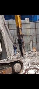 หัวกระแทกยี่ห้อFurukawaใช้งานกับPC 200 (สนใจติดต่อ081-2857817)