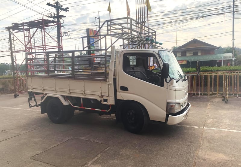 ขายรถ 6 ล้อ HINO