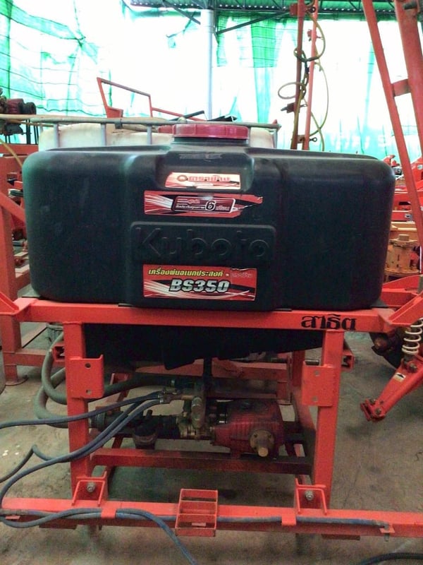 มาใหม่ ถังพ่นยามือสอง BS350  ตราช้าง เข้ามาใหม่  ใช้ได้ทนทาน  ถังจุใหญ่ ทำงานเร็วเต็มประสิทธิภาพงาน   ขายราคา 25,000 บาทจ้า  สนใจโทรสอบถาม 065-2401438 น้องเอินจ้า เข้ามาเลือกที่ร้านได้จ้า