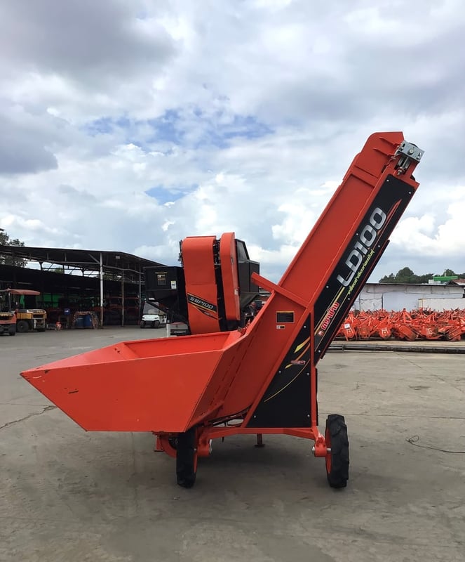 มาใหม่ เครื่องปลูกอ้อยแบบท่อน ตราช้าง SBP 100 มือสอง  ใส่รถรุ่น M95 ถึง M108 เครื่องลำเลียงท่อนพันธุ์ LD100  LD100  ฟรีดาวน์  ผ่อน  2,375  ผ่อน  2 ปี   SBP ดาวน์  50,000  ผ่อน 2,375 ผ่อน 2 ปี  สนใจโทรสอบถาม เข้ามาเลือกดูที่ร้านได้จ้า