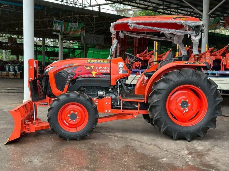 โปรโมชั่นพิเศษใหม่  แทรกเตอร์ทุกรุ่น ผ่อนงวดใหญ่ โปรโมชั่นสุดพิเศษ  ฟรีดาวน์  L5228 L4028 L3228 New ผ่อนนานสูงสุด 8 ปี  ซื้อปีนี้ จ่ายปีหน้า  ดาวน์เริ่มต้นที่ 7% สนใจติดต่อโทรสอบถามจ้า  สนใจเข้ามาเลือกดูที่ร้านได้จ้า