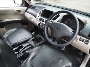 MITSUBISHI TRITON CAB 2.4 GLX (MNC) CNG ปี 2011