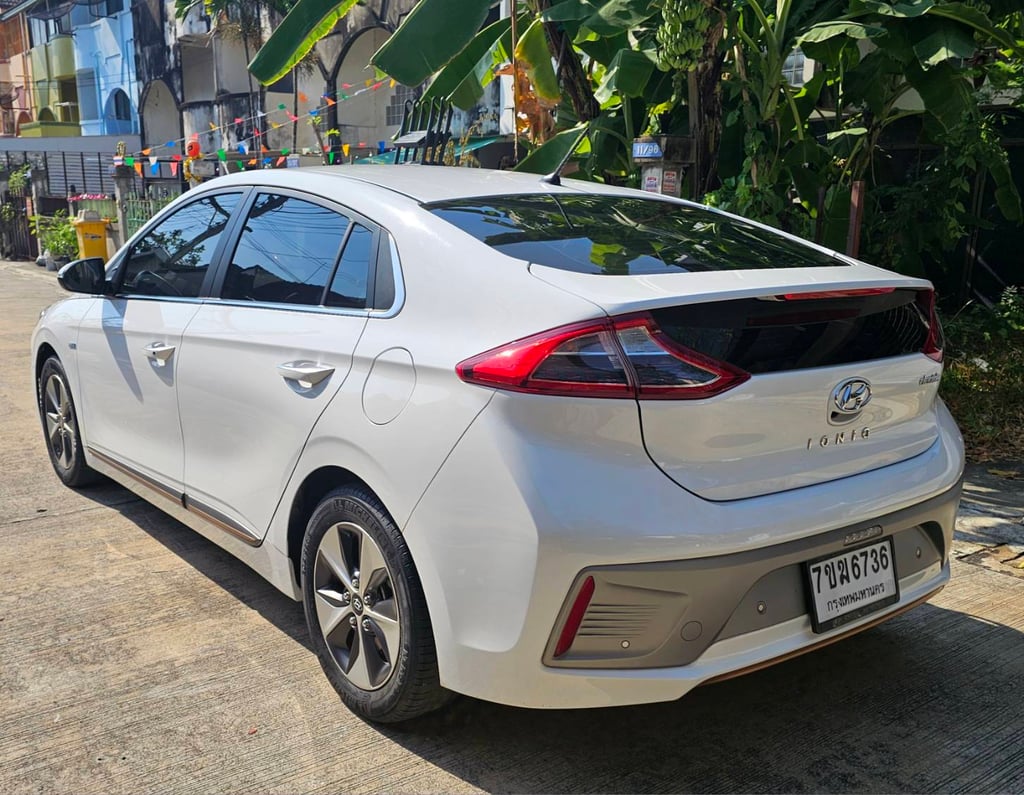 ⚡🚗 Hyundai 1.5 IONIQ EV ปี 2019 รถไฟฟ้าแท้ 100% ใช้งานดี ประหยัดจริง ดูแลง่ายมาก ⚡🚗 Hyundai 1.5 IONIQ EV ปี 2019 รถไฟฟ้าแท้ 100% ใช้งานดี ประหยัดจริง ดูแลง่ายมาก