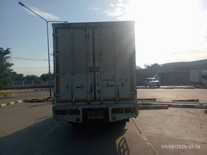 ISUZU FRR 190แรงม้า รถบรรทุก 6ล้อ ตู้แห้ง ปี2019 เลขไมล์ 700,779 กม.