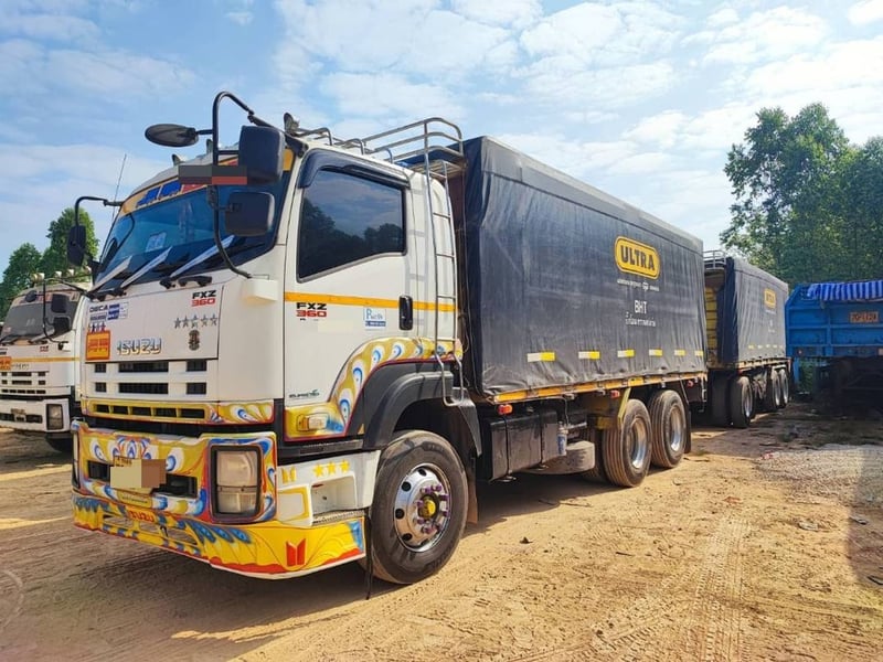 ISUZU FXZ 360แรงม้า รถบรรทุก 10ล้อ พ่วงแม่ลูก ปี2014