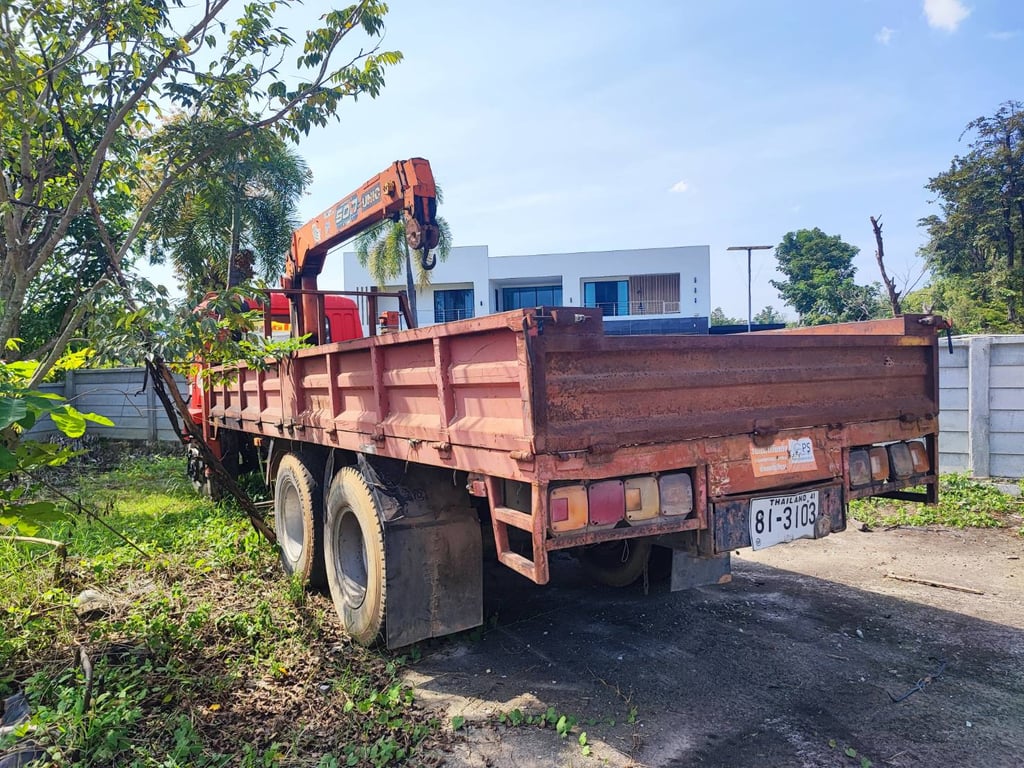 Mitsubishi FK 225 แรง เพลาเดียว ไม่รวมเครน