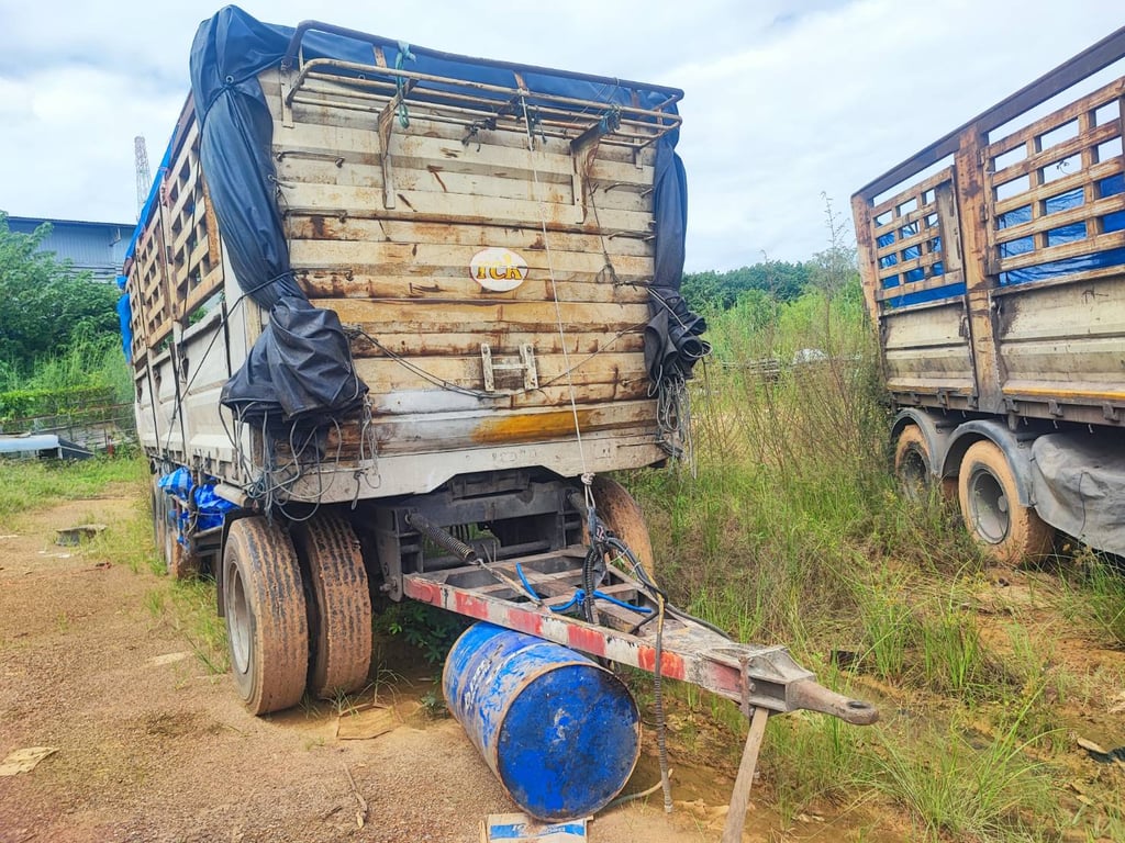 ISUZU FXZ 360แรงม้า รถบรรทุก 10ล้อ กระบะคอกสูง ISUZU FXZ 360แรงม้า รถบรรทุก 10ล้อ กระบะคอกสูง