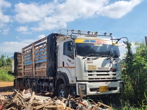 ISUZU FXZ 360แรงม้า รถบรรทุก 10ล้อ กระบะคอกสูง ISUZU FXZ 360แรงม้า รถบรรทุก 10ล้อ กระบะคอกสูง