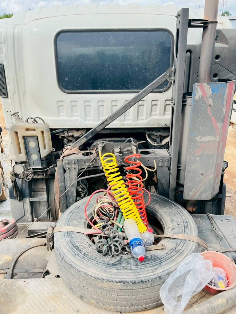 ISUZU GXZ 360แรงม้า รถบรรทุก 10ล้อ หัวลาก เฉพาะหัว ปี2013