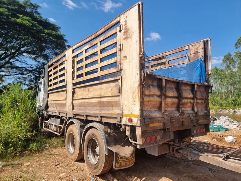ISUZU FXZ 360แรงม้า รถบรรทุก 10ล้อ พ่วงแม่ลูก ปี2014 ISUZU FXZ 360แรงม้า รถบรรทุก 10ล้อ พ่วงแม่ลูก ปี2014
