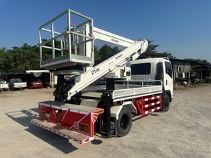 ISUZU FRR 190แรงม้า รถบรรทุก 6ล้อ กระเช้า 21mปี2016 เลขไมล์ 74,600 กม.