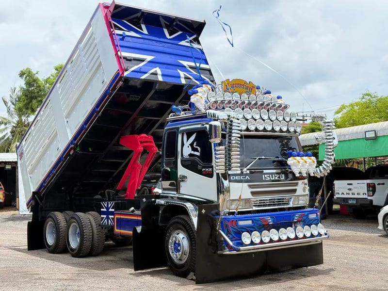 ISUZU DECA270 รถบรรทุก 10ล้อ ดั้มพ์ ปี2551 เลขไมล์น้อยกว่า 500,000 กม.