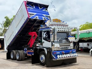ISUZU DECA270 รถบรรทุก 10ล้อ ดั้มพ์ ปี2551 เลขไมล์น้อยกว่า 500,000 กม.