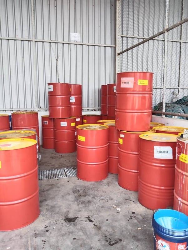 รับซื้อขายประมูลน้ำมันเครื่องเก่าทุกชนิด