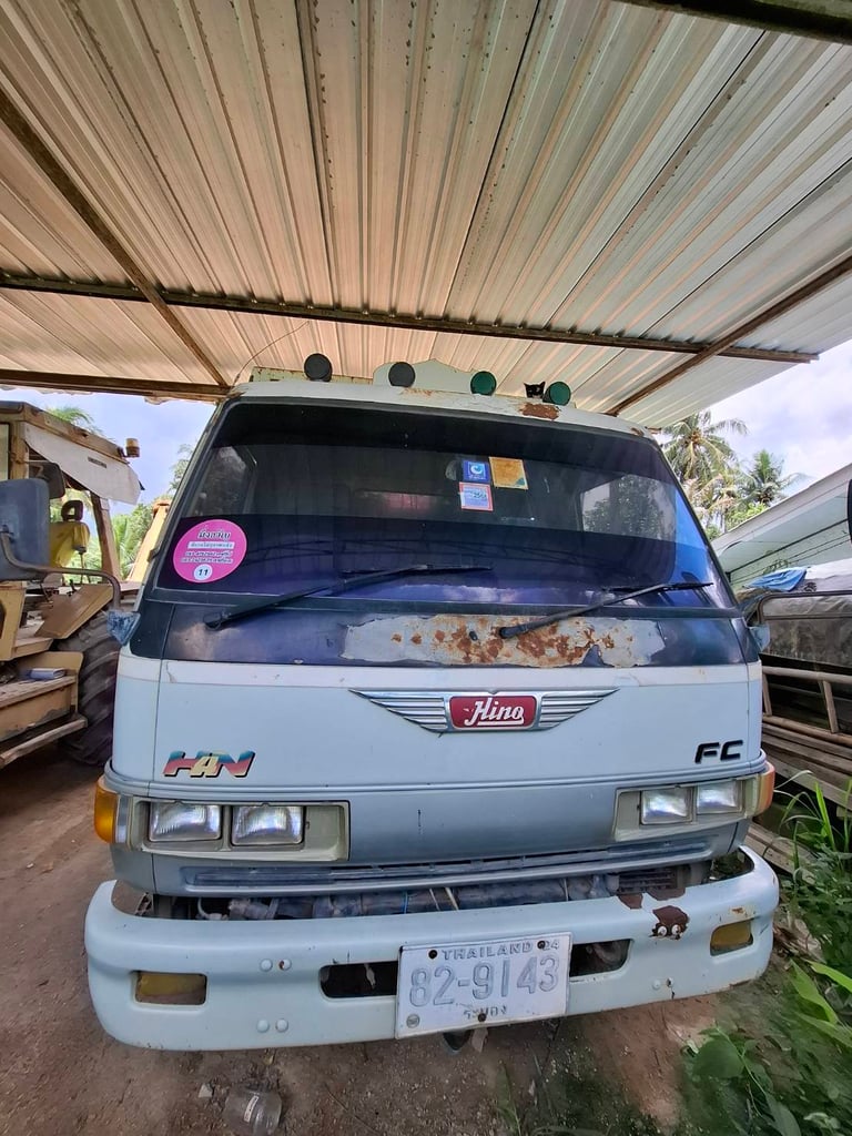 6 ล้อ HINO FC 6 ล้อ HINO FC