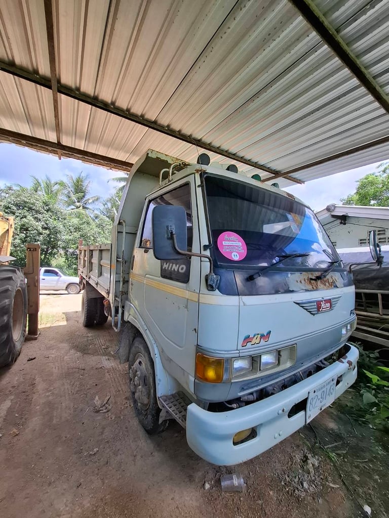 6 ล้อ HINO FC 6 ล้อ HINO FC