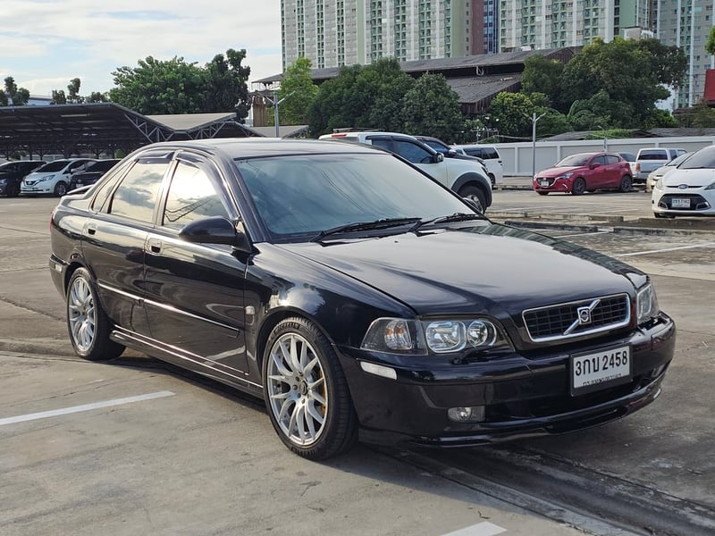 2001 Volvo S40 T4