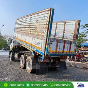 รถสิบล้อดั้มพ์ 360 แรง ปี 55