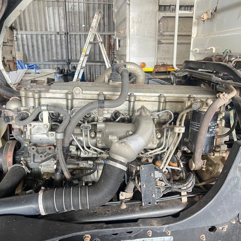 MITSUBISHI FUSO FN 270แรงม้า รถบรรทุก 10ล้อ ดั้มพ์ ปี2011