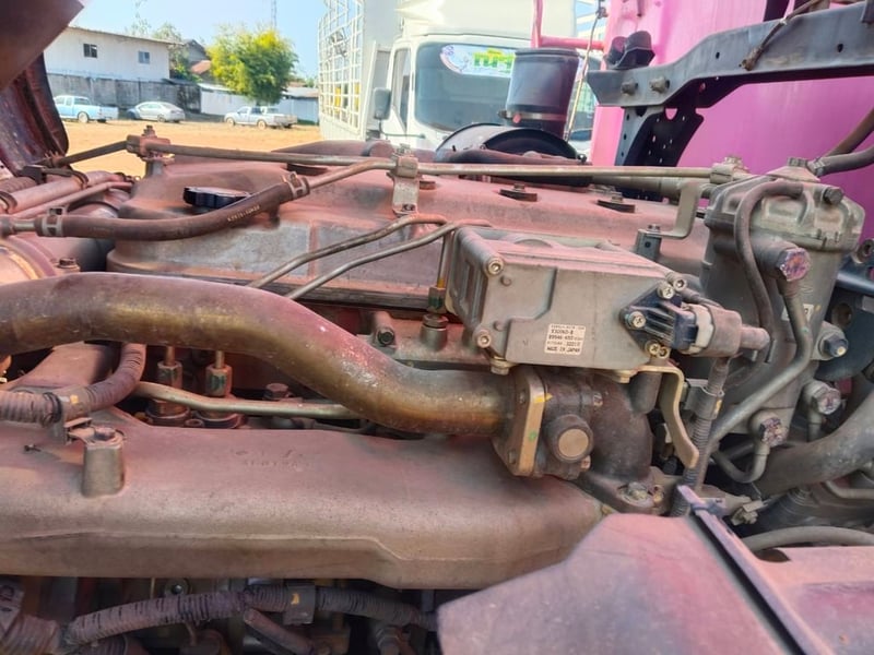 HINO FM 344แรงม้า รถบรรทุก 10ล้อ ดั้มพ์ ปี2013 HINO FM 344แรงม้า รถบรรทุก 10ล้อ ดั้มพ์ ปี2013