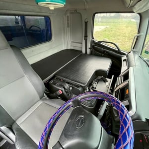 รถหกล้อตู้สิบบาน ปี 66 เครื่อง 240 แรง รถหกล้อตู้สิบบาน ปี 66 เครื่อง 240 แรง