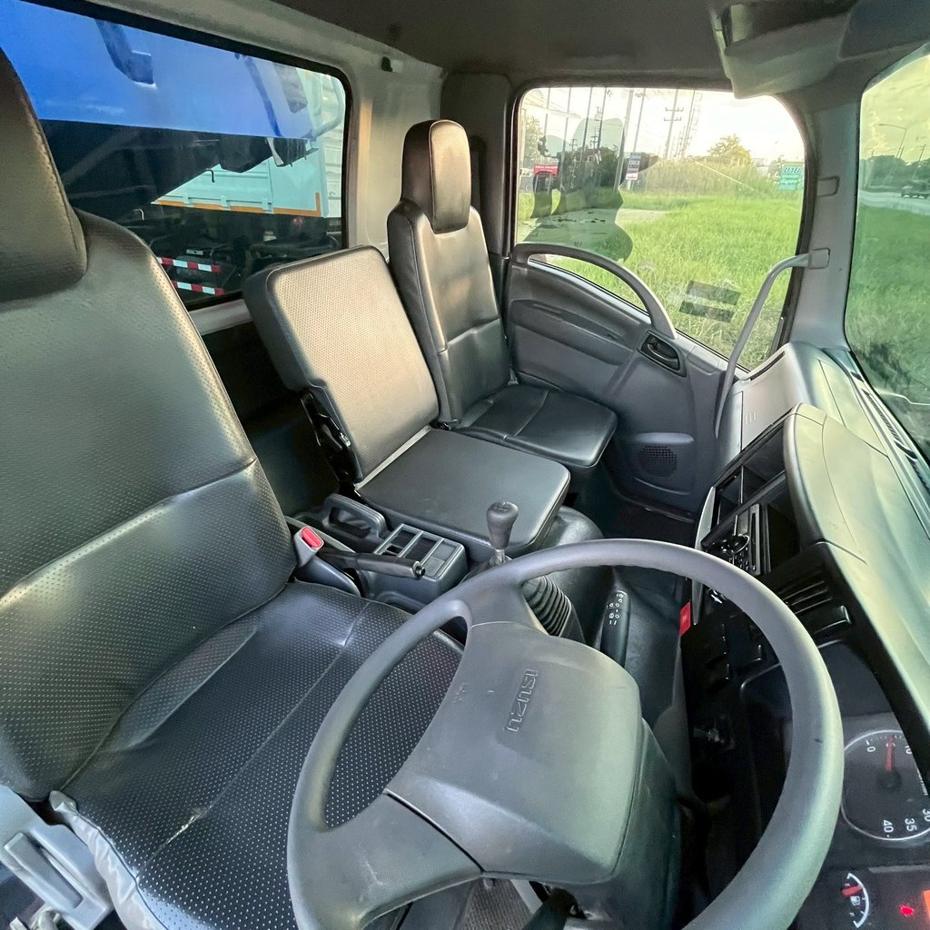 ISUZU FRR 210แรงม้า รถบรรทุก 6ล้อ ดั้มพ์ ปี2021